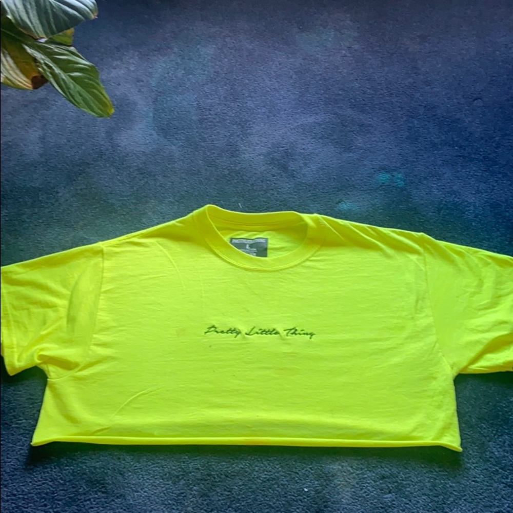 Super Crop Pretty little thing top